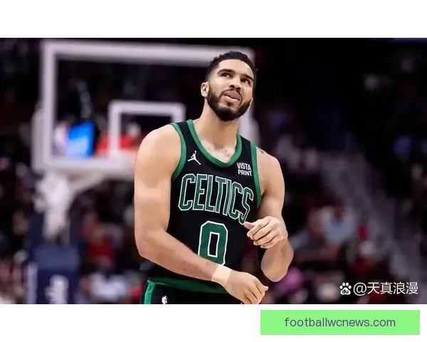 塔图姆三双表现与伯德相提并论 布朗攻防两端表现出色